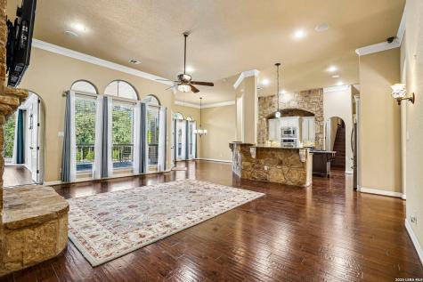 21411 Liguria Drive Garden Ridge TX 78266