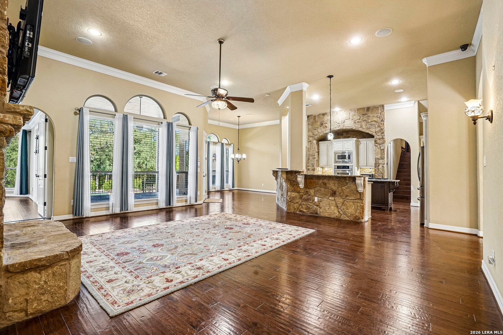 21411 Liguria Drive Garden Ridge TX 78266