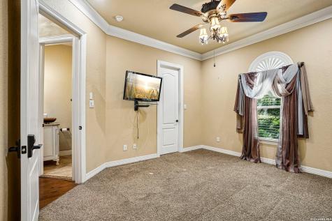 21411 Liguria Drive Garden Ridge TX 78266