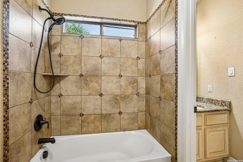 21411 Liguria Drive Garden Ridge TX 78266