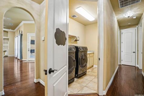 21411 Liguria Drive Garden Ridge TX 78266