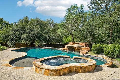 21411 Liguria Drive Garden Ridge TX 78266