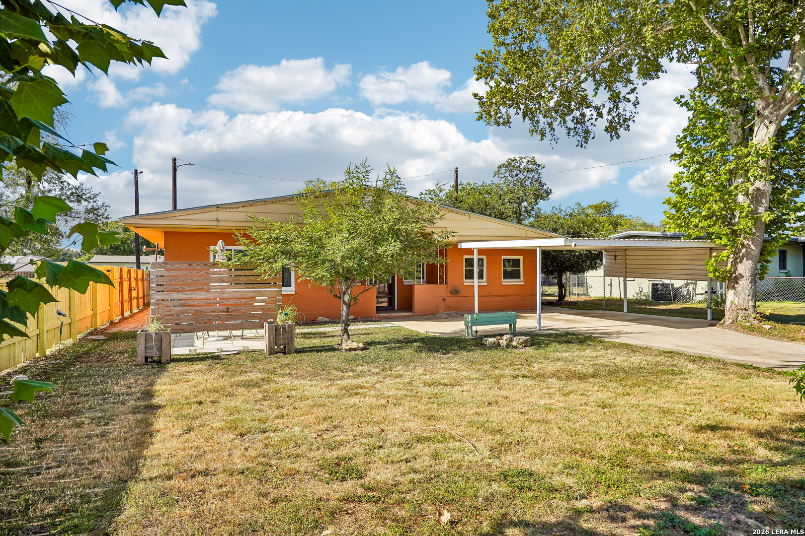 1206 W Villaret Boulevard San Antonio TX 78224
