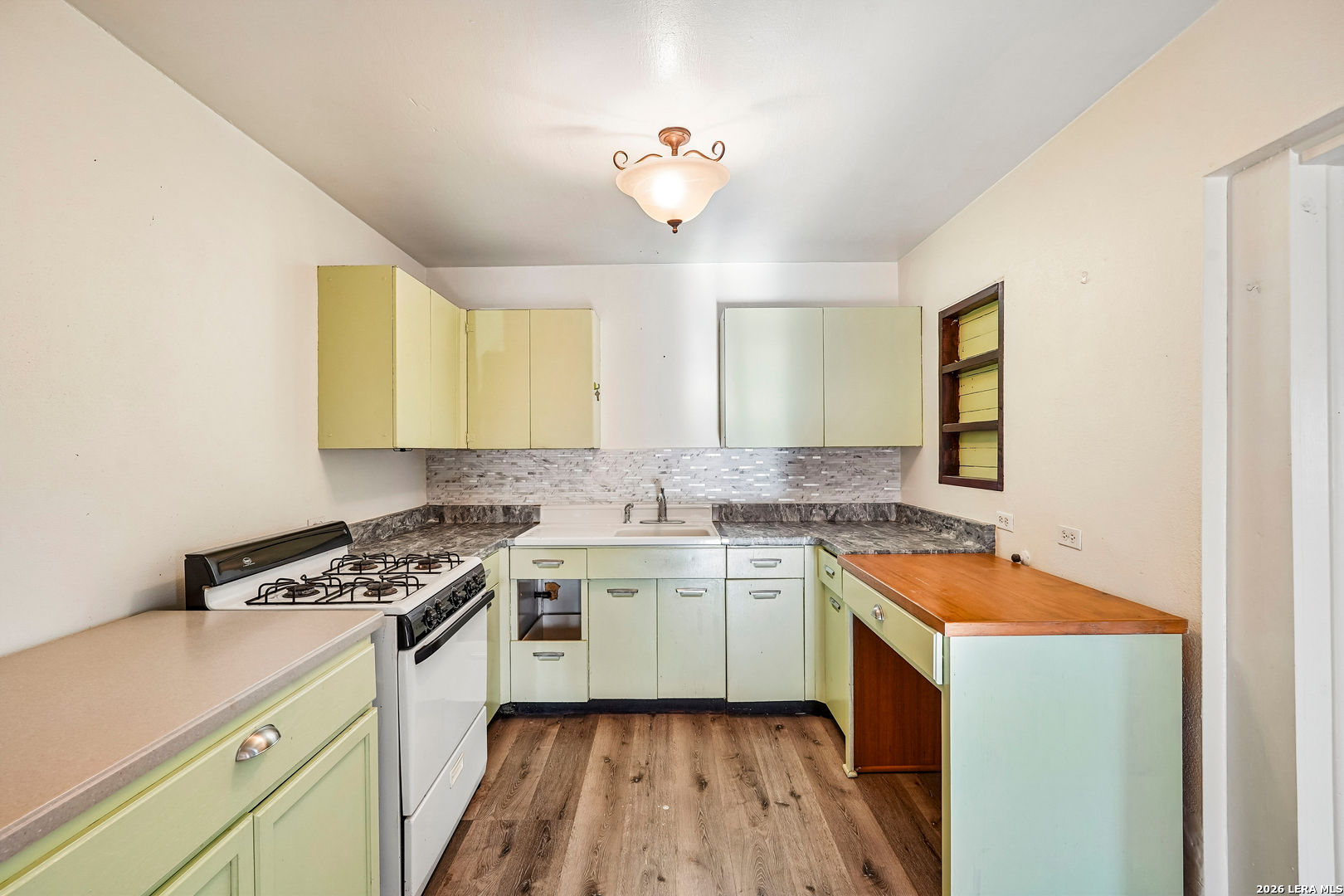 1206 W Villaret Boulevard San Antonio TX 78224