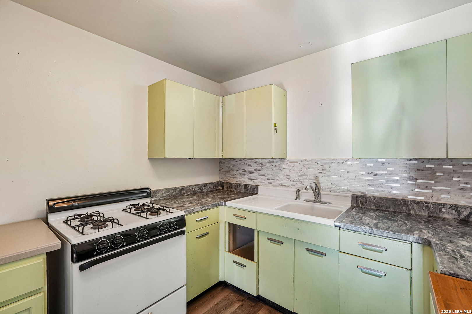 1206 W Villaret Boulevard San Antonio TX 78224