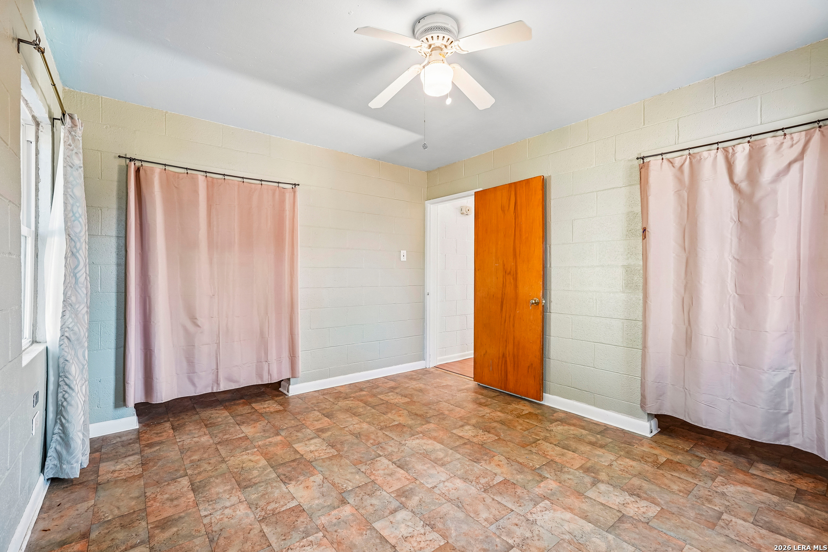 1206 W Villaret Boulevard San Antonio TX 78224