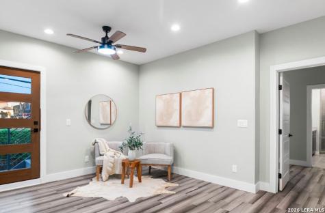 159 Davis Court #102 San Antonio TX 78209