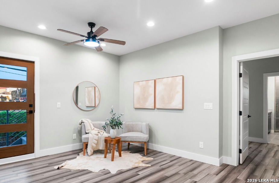 159 Davis Court #102 San Antonio TX 78209