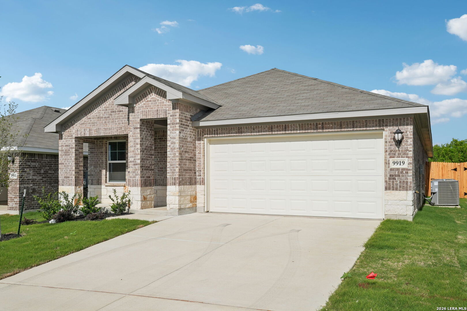 9919 Briceway Gap San Antonio TX 78254