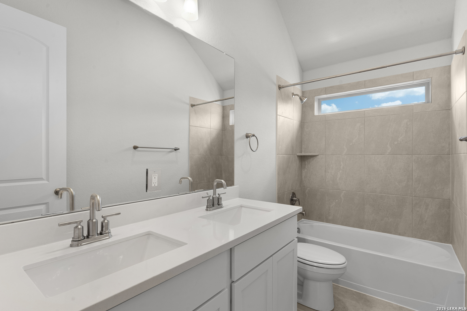 8051 Coral Draw Schertz TX 78154