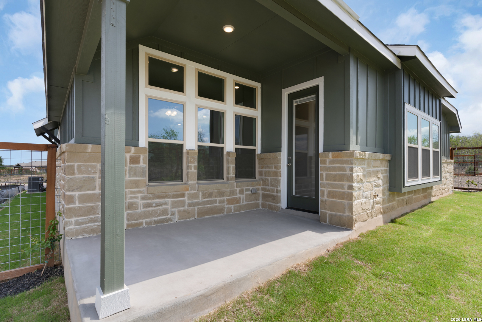8051 Coral Draw Schertz TX 78154