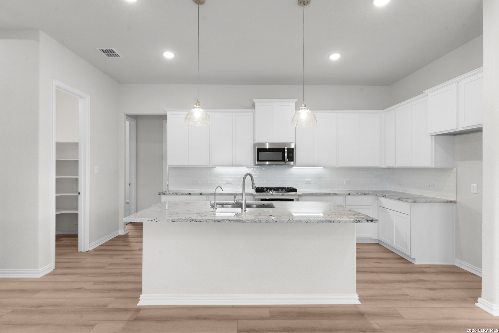 8051 Coral Draw Schertz TX 78154
