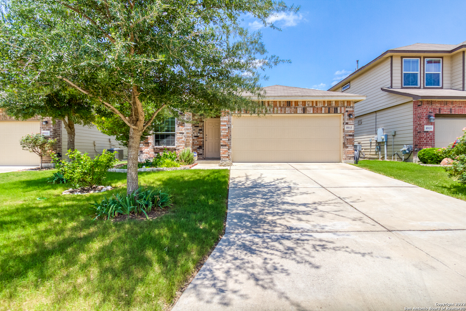 8915 Hubbard Hill San Antonio TX 78254