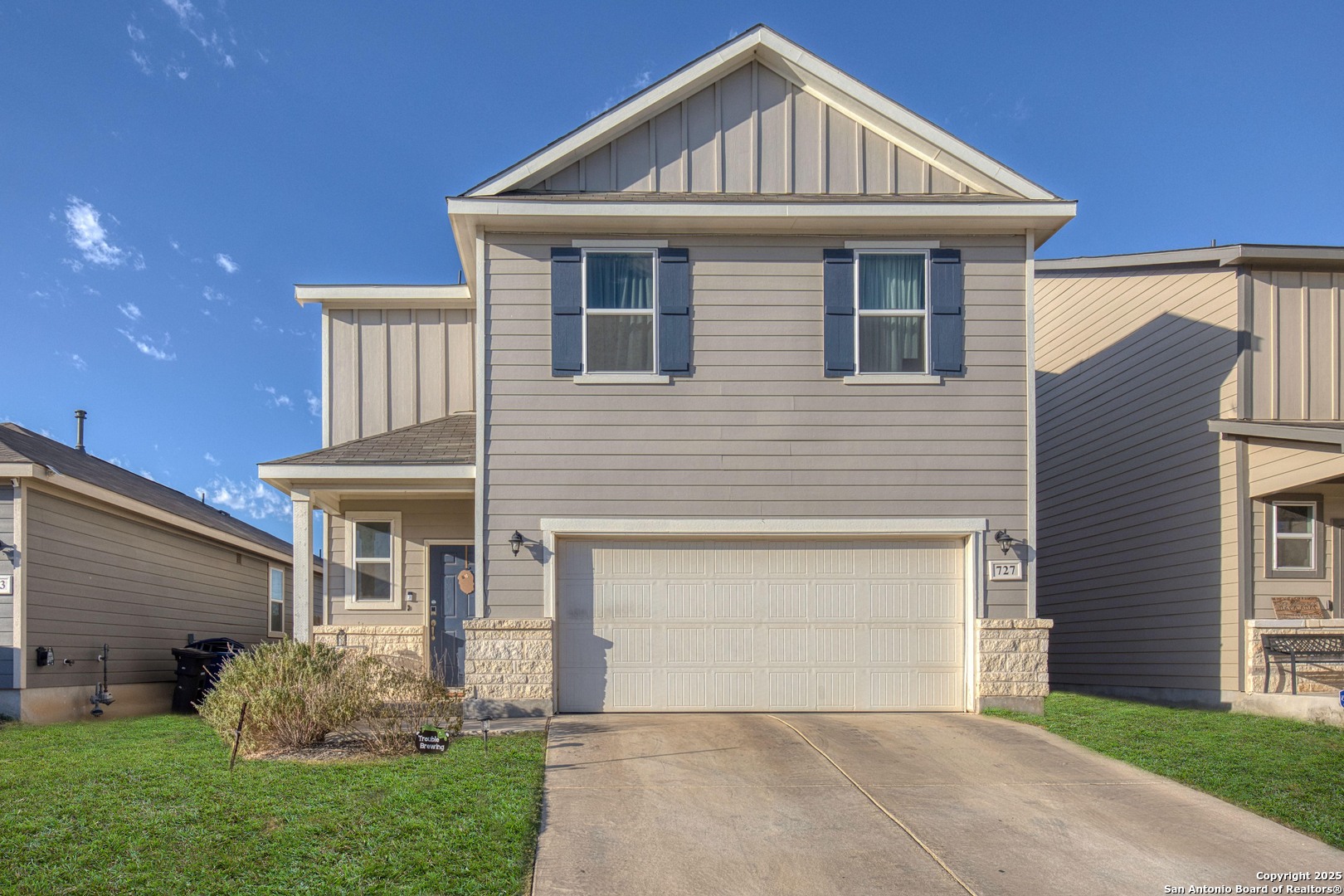 727 Corbin Bend San Antonio TX 78221