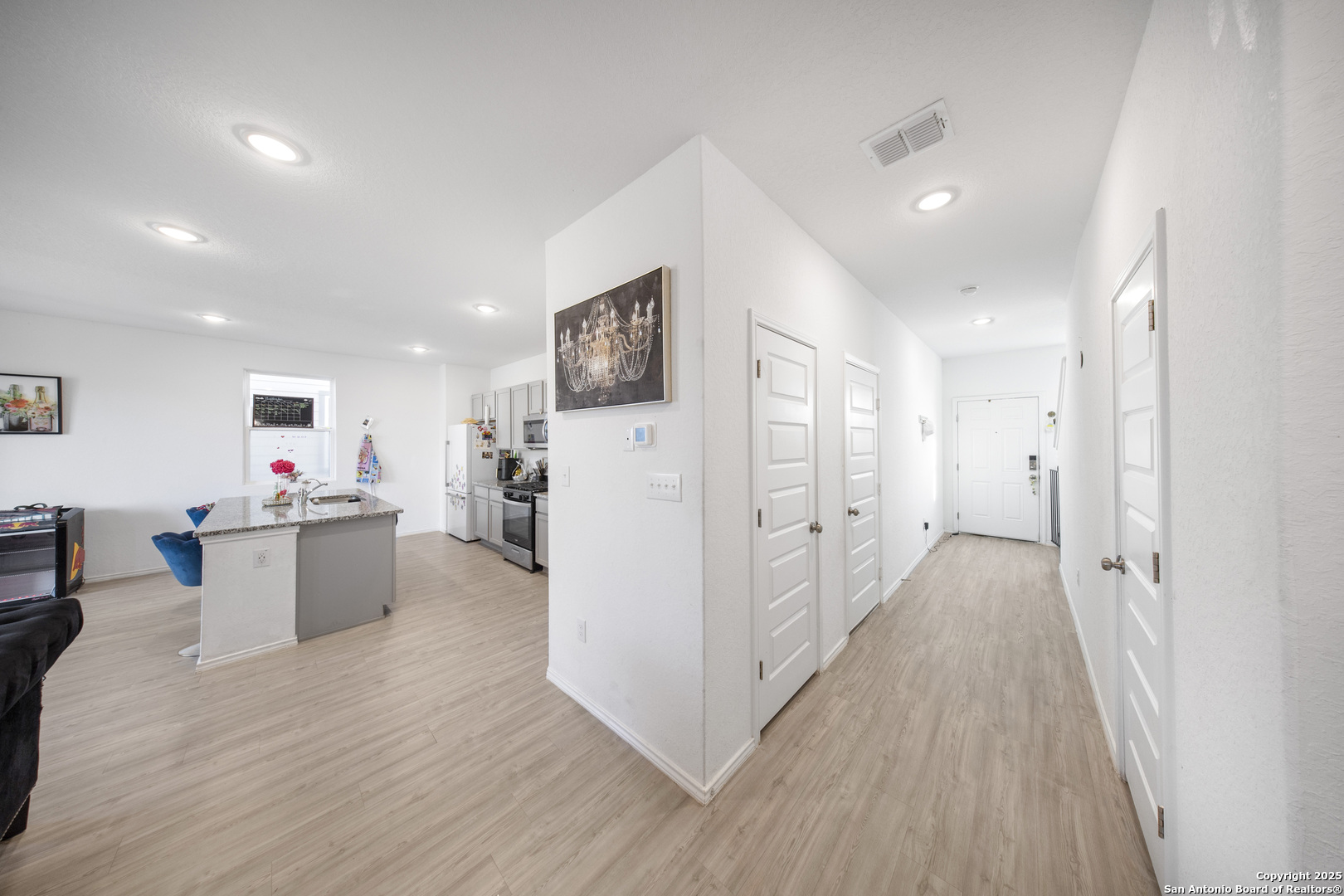 727 Corbin Bend San Antonio TX 78221