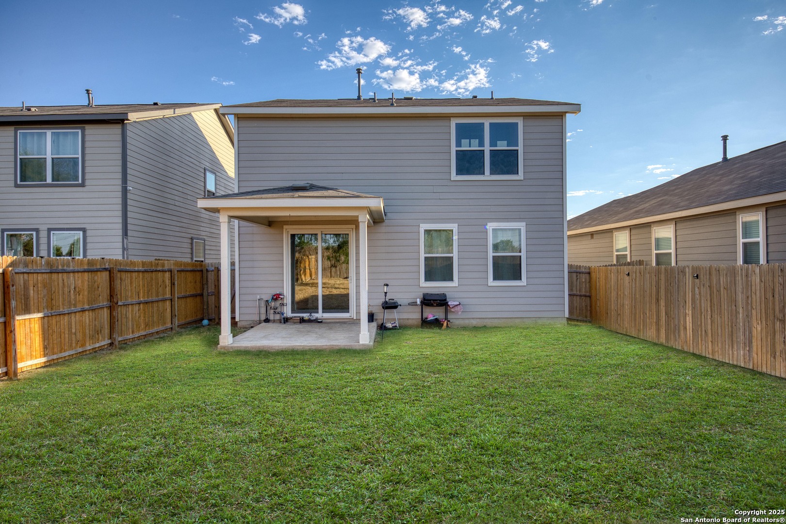 727 Corbin Bend San Antonio TX 78221