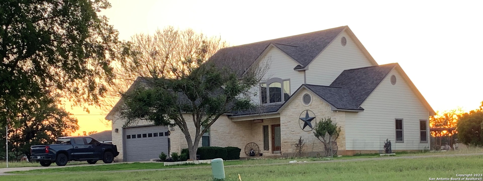 177 Knollwood Circle Bandera TX 78003