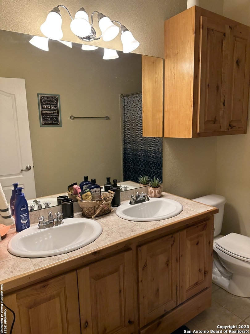177 Knollwood Circle Bandera TX 78003