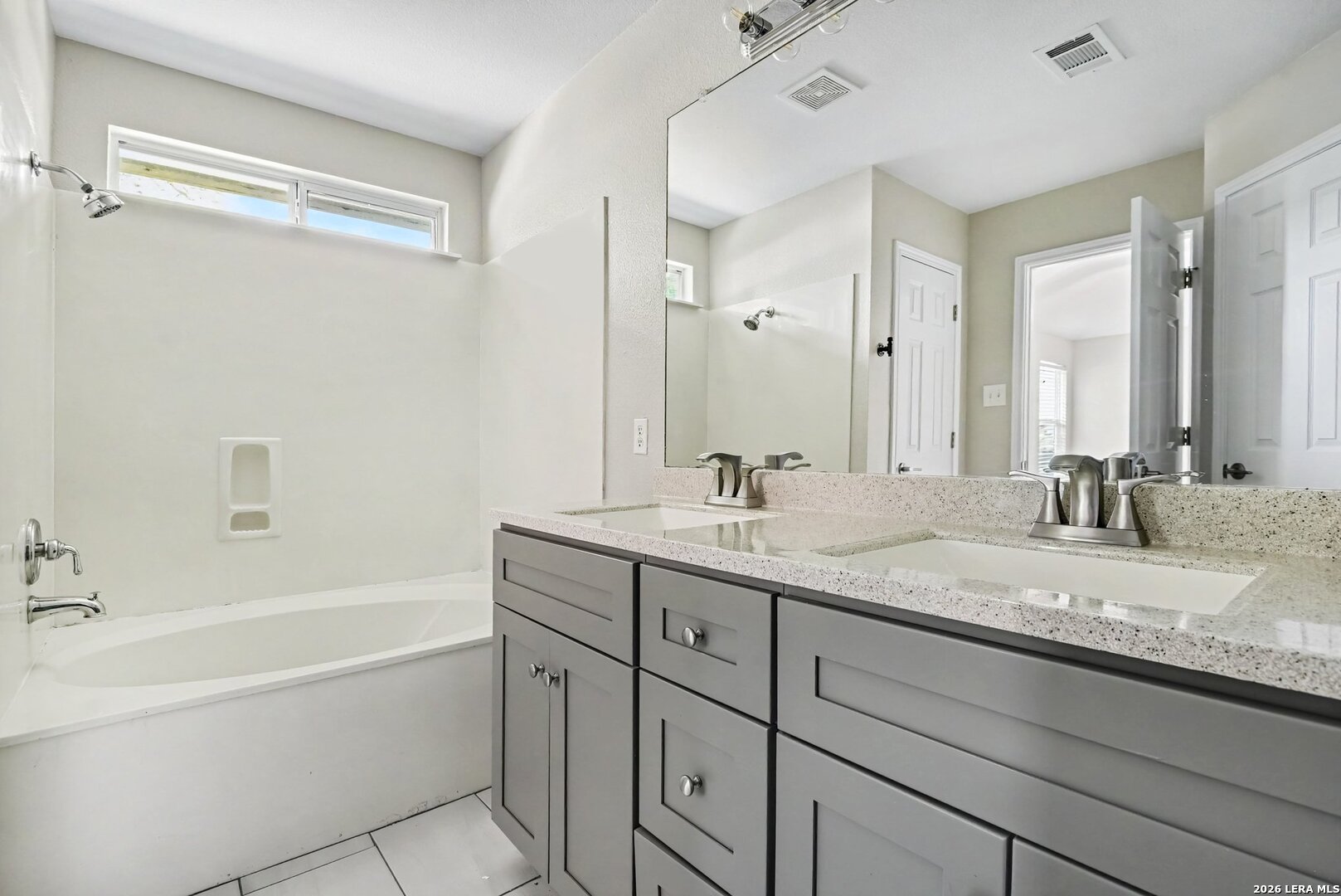 5239 Stormy Trail San Antonio TX 78247
