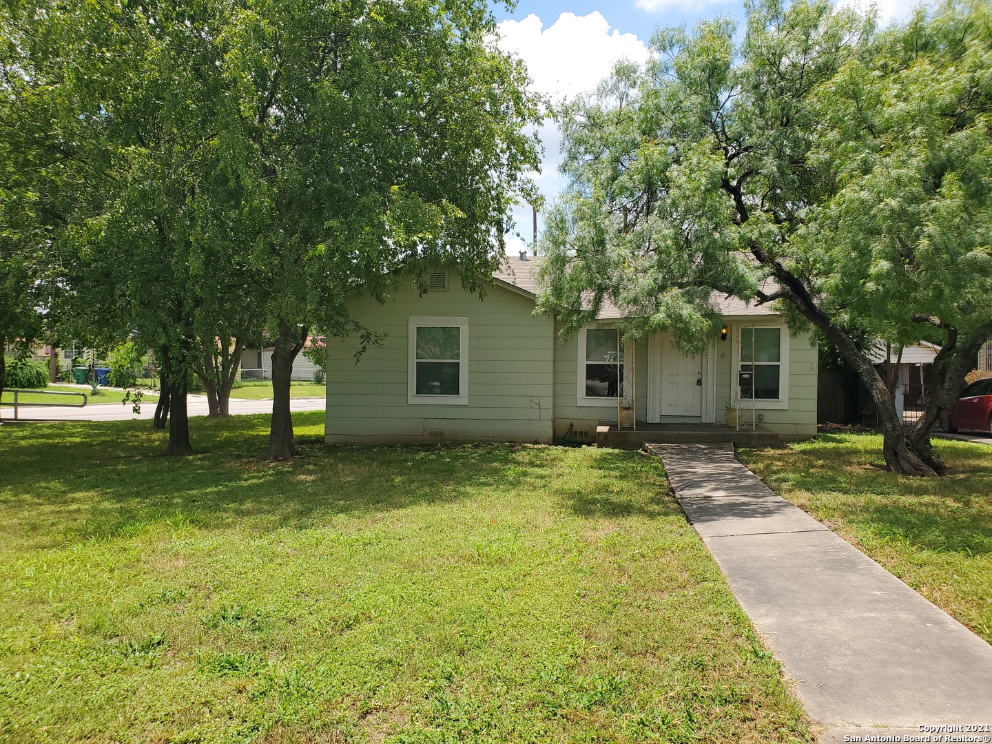6 Rosemont Drive San Antonio TX 78201