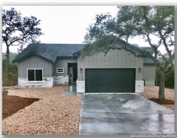 1080 Pinon Pass Fischer TX 78623