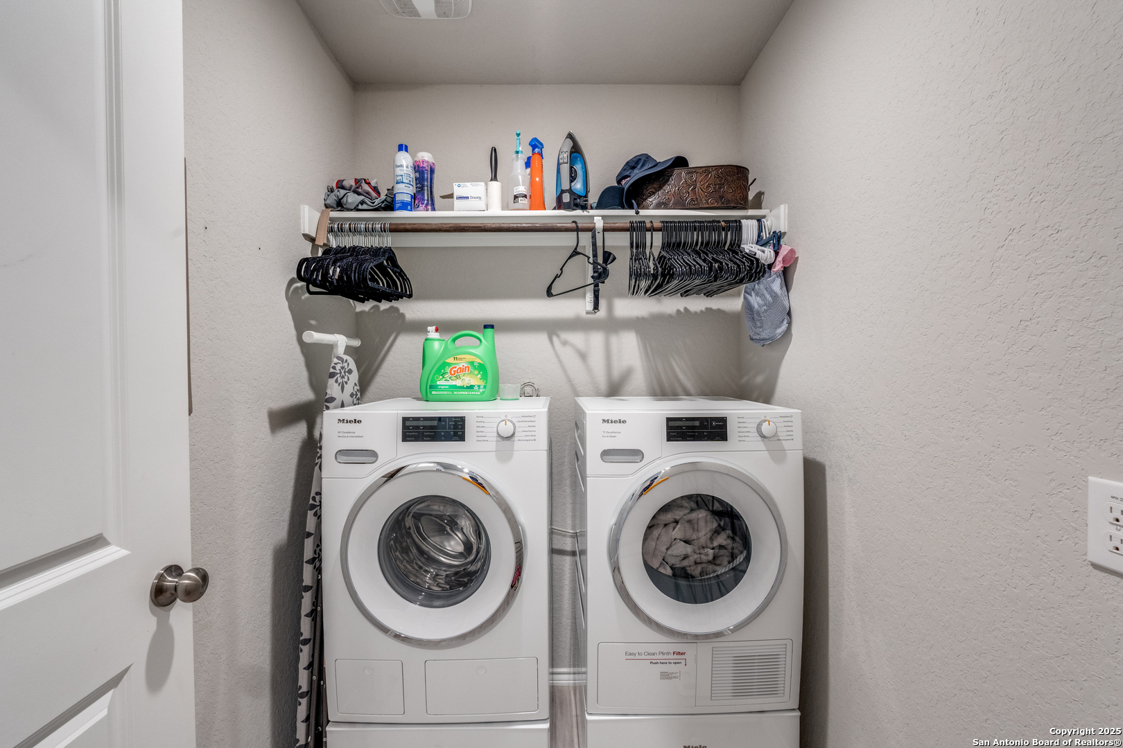 5730 Leisure Crescent Converse TX 78109