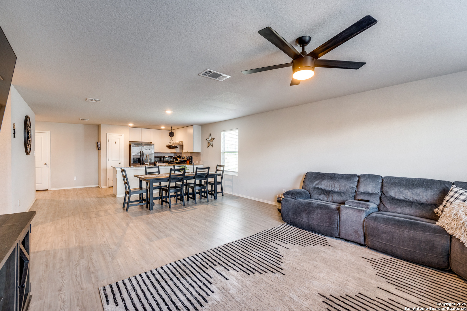 5730 Leisure Crescent Converse TX 78109