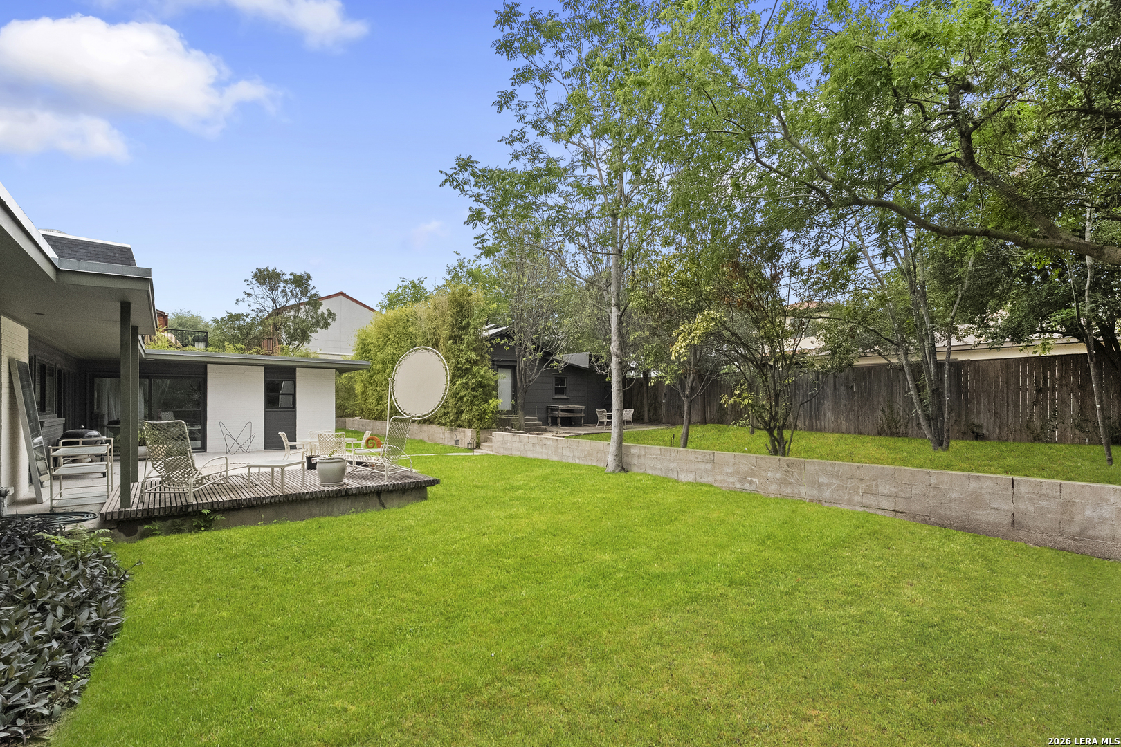 501 Thelma Drive Olmos Park TX 78212