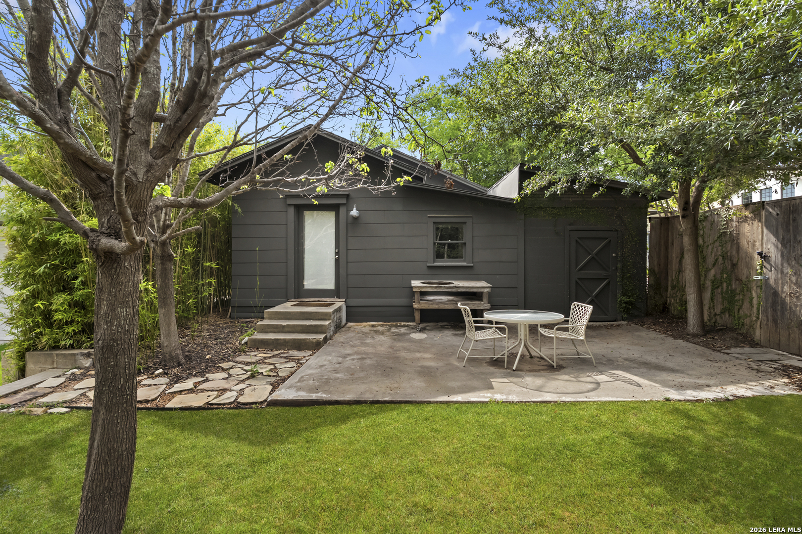 501 Thelma Drive Olmos Park TX 78212