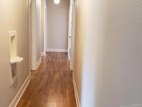 1406 Hicks Avenue San Antonio TX 78210