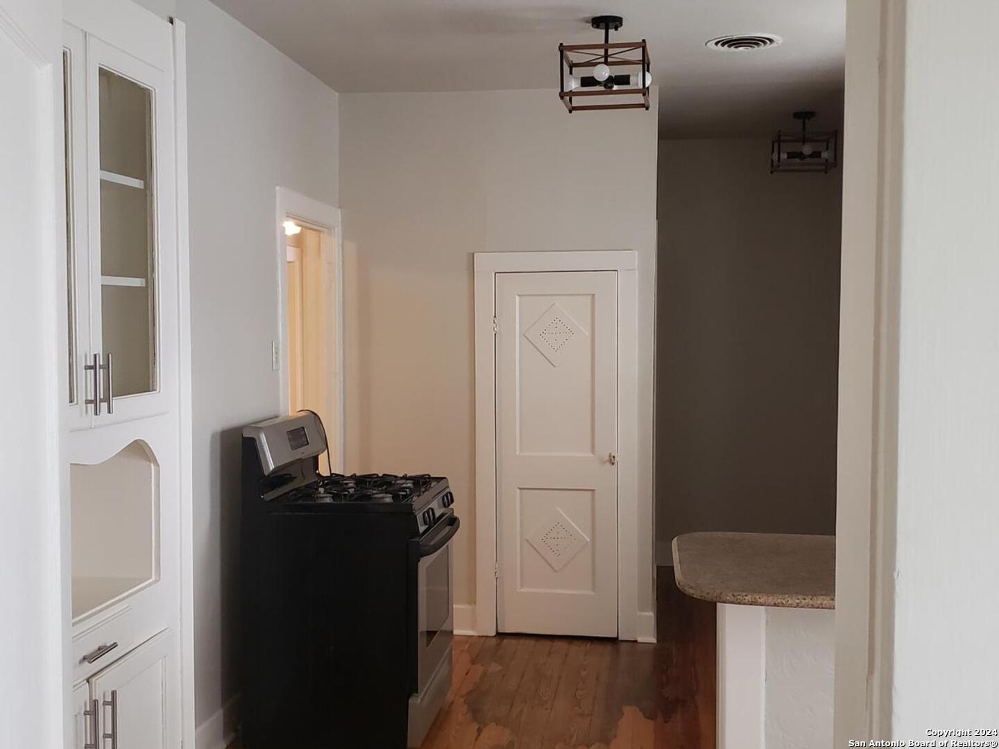1406 Hicks Avenue San Antonio TX 78210