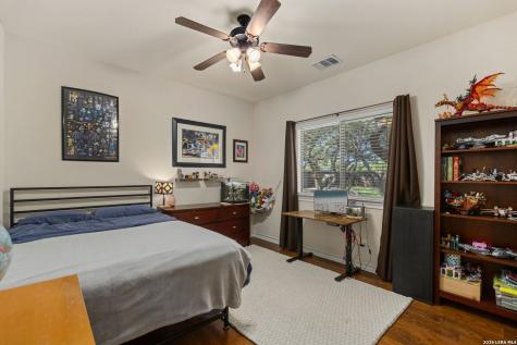 26110 Sunny Meadow San Antonio TX 78260