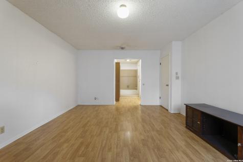 4322 Center Oak Woods San Antonio TX 78249
