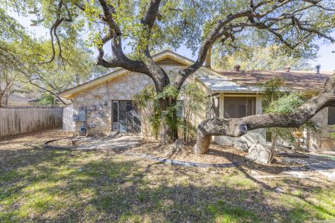 4322 Center Oak Woods San Antonio TX 78249