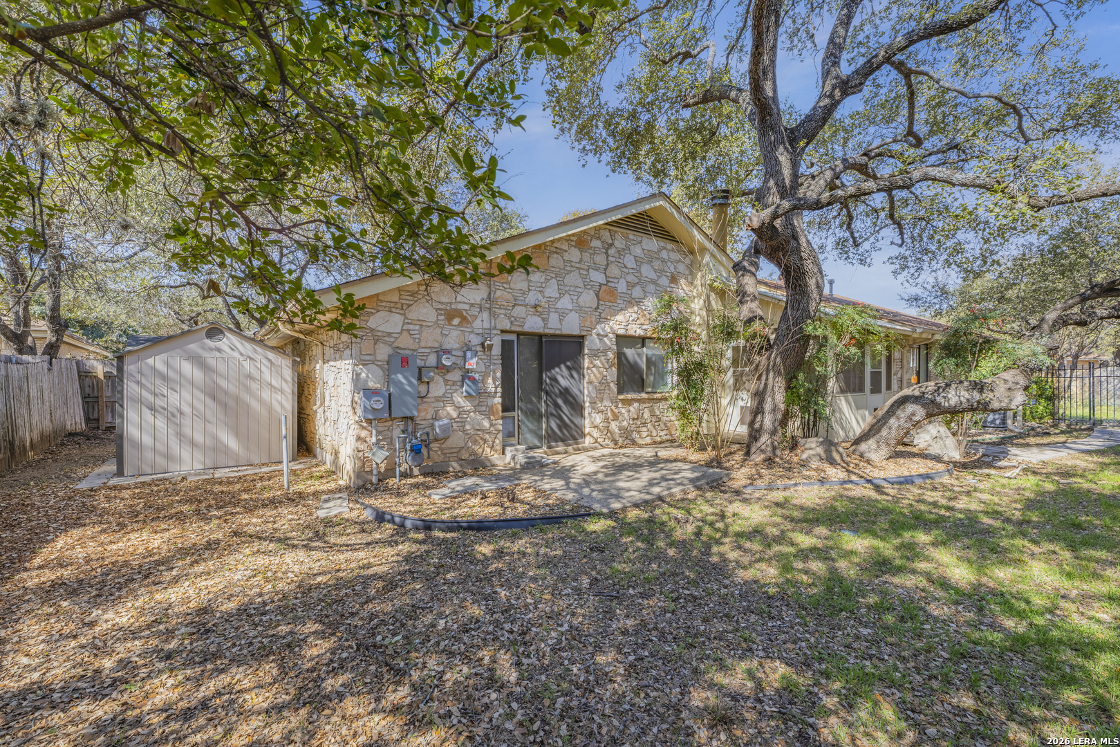 4322 Center Oak Woods San Antonio TX 78249