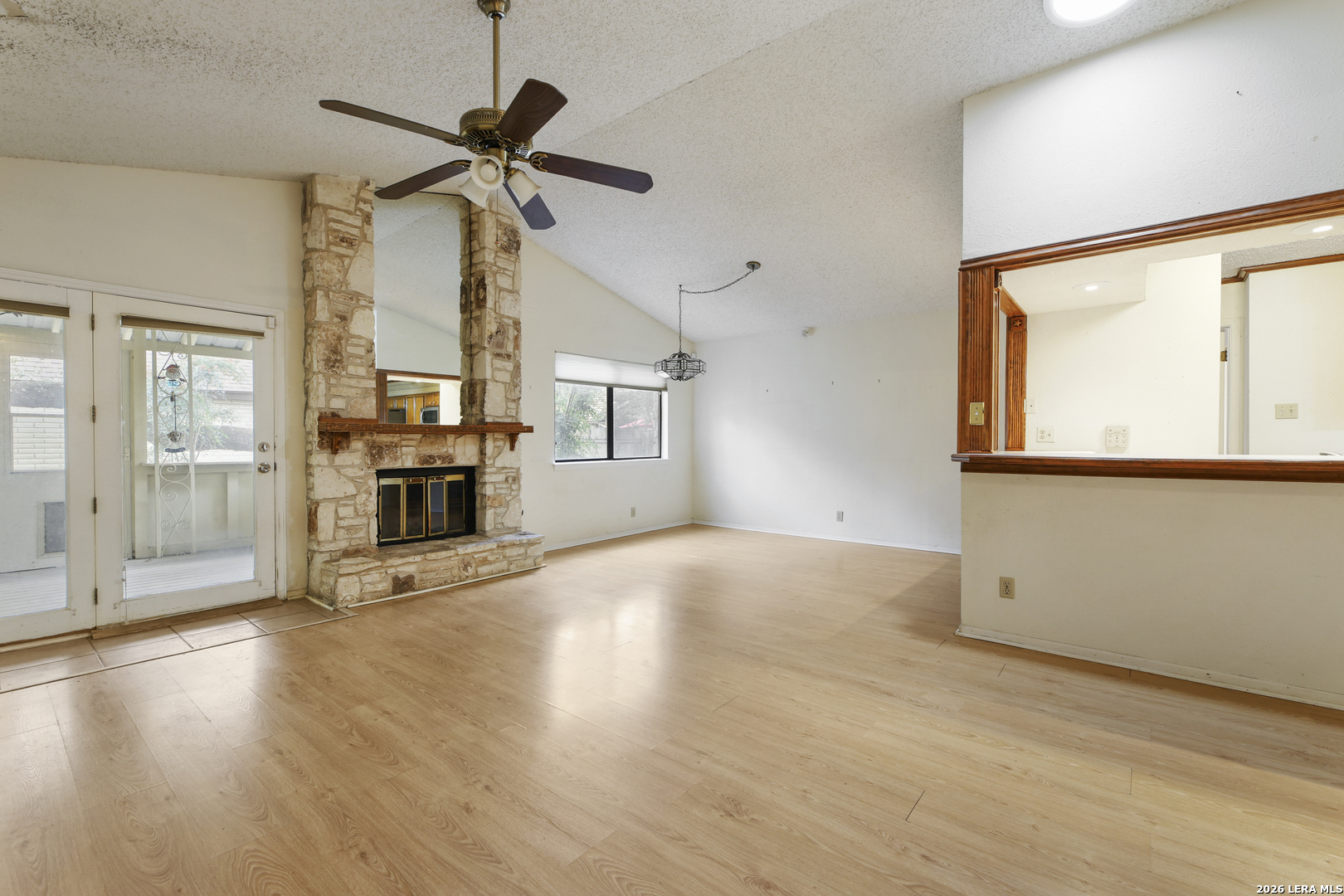 4322 Center Oak Woods San Antonio TX 78249