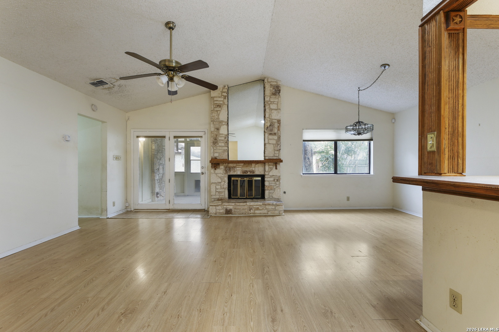 4322 Center Oak Woods San Antonio TX 78249