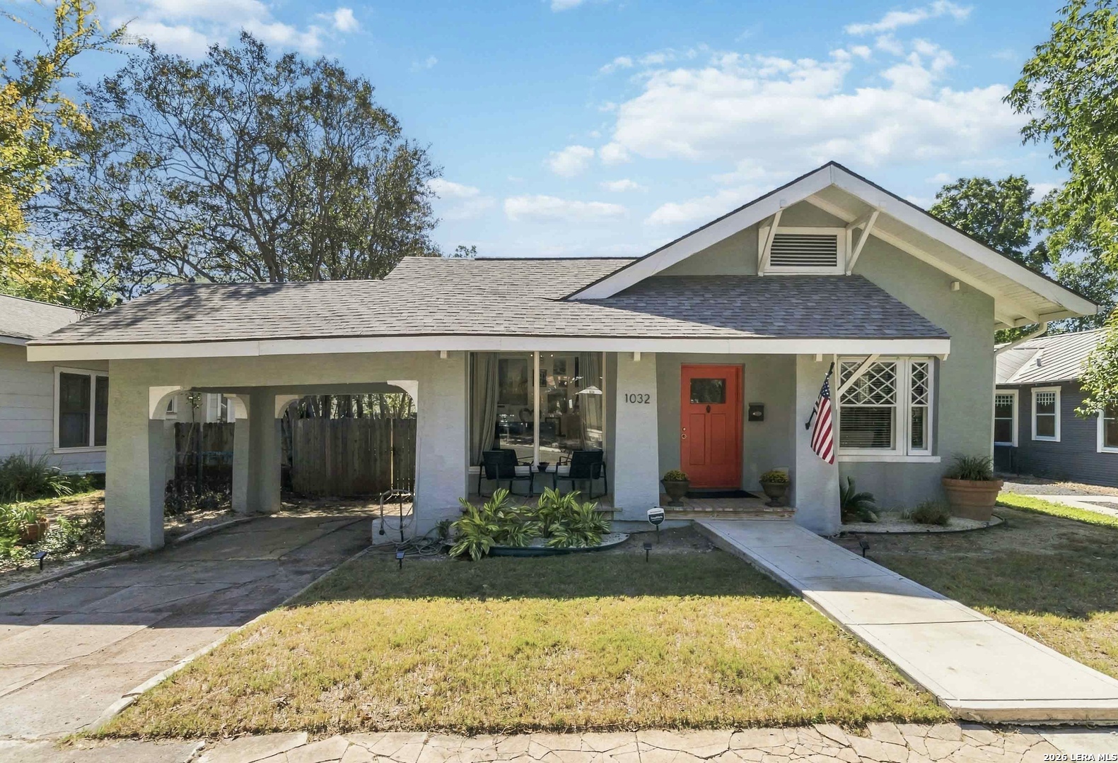 1032 W Craig Place San Antonio TX 78201