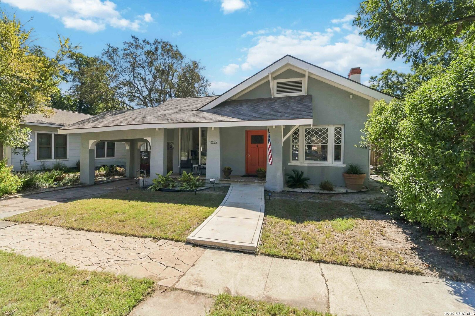 1032 W Craig Place San Antonio TX 78201