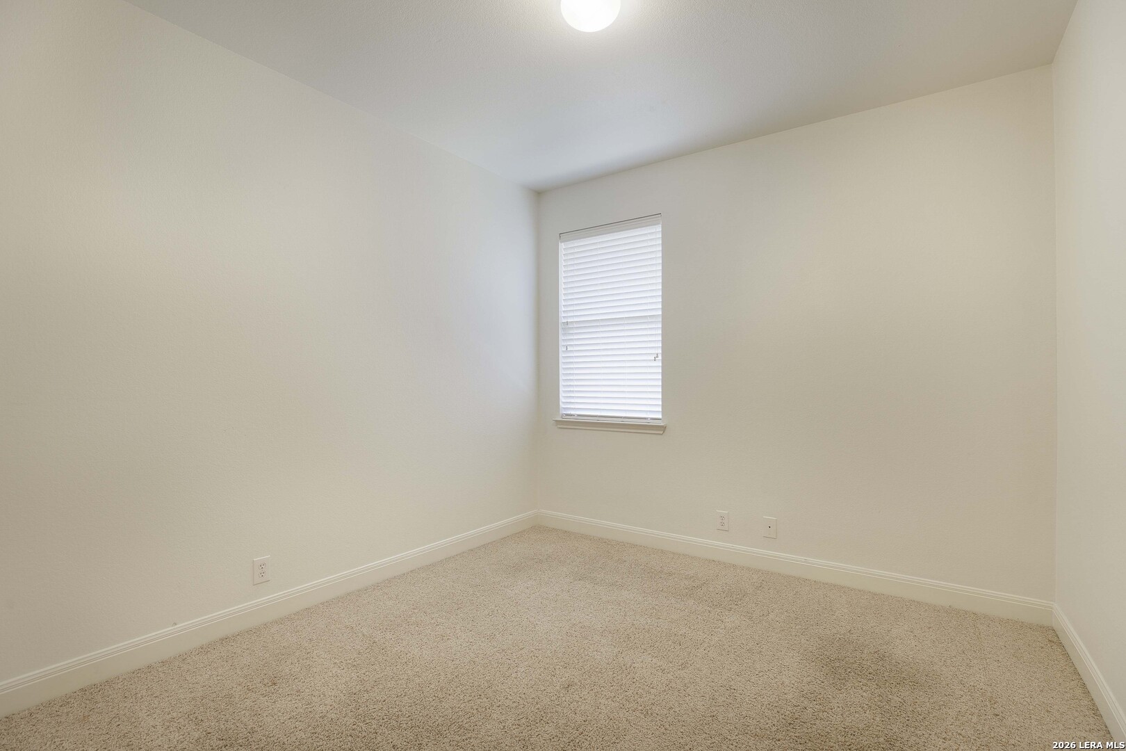 5718 Thunder Oaks San Antonio TX 78261
