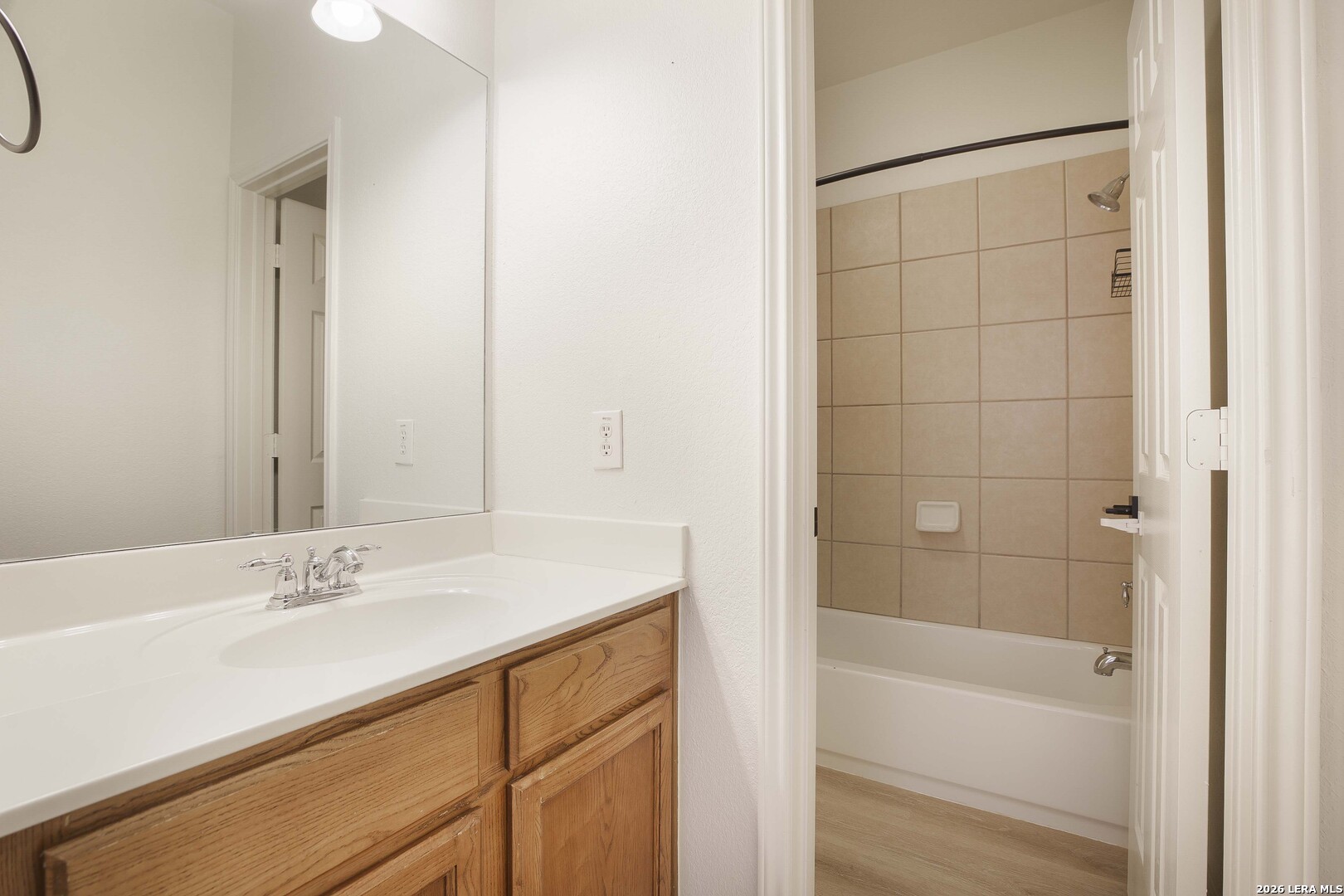5718 Thunder Oaks San Antonio TX 78261