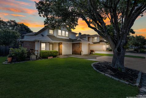 1143 Summit Crest San Antonio TX 78258