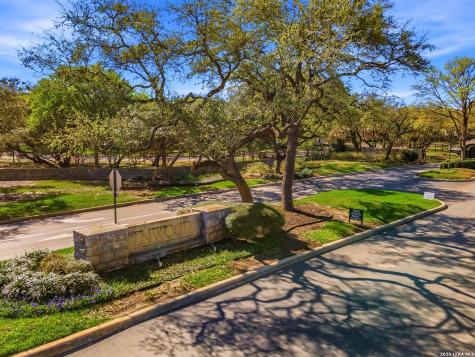8 Aspen Creek San Antonio TX 78248
