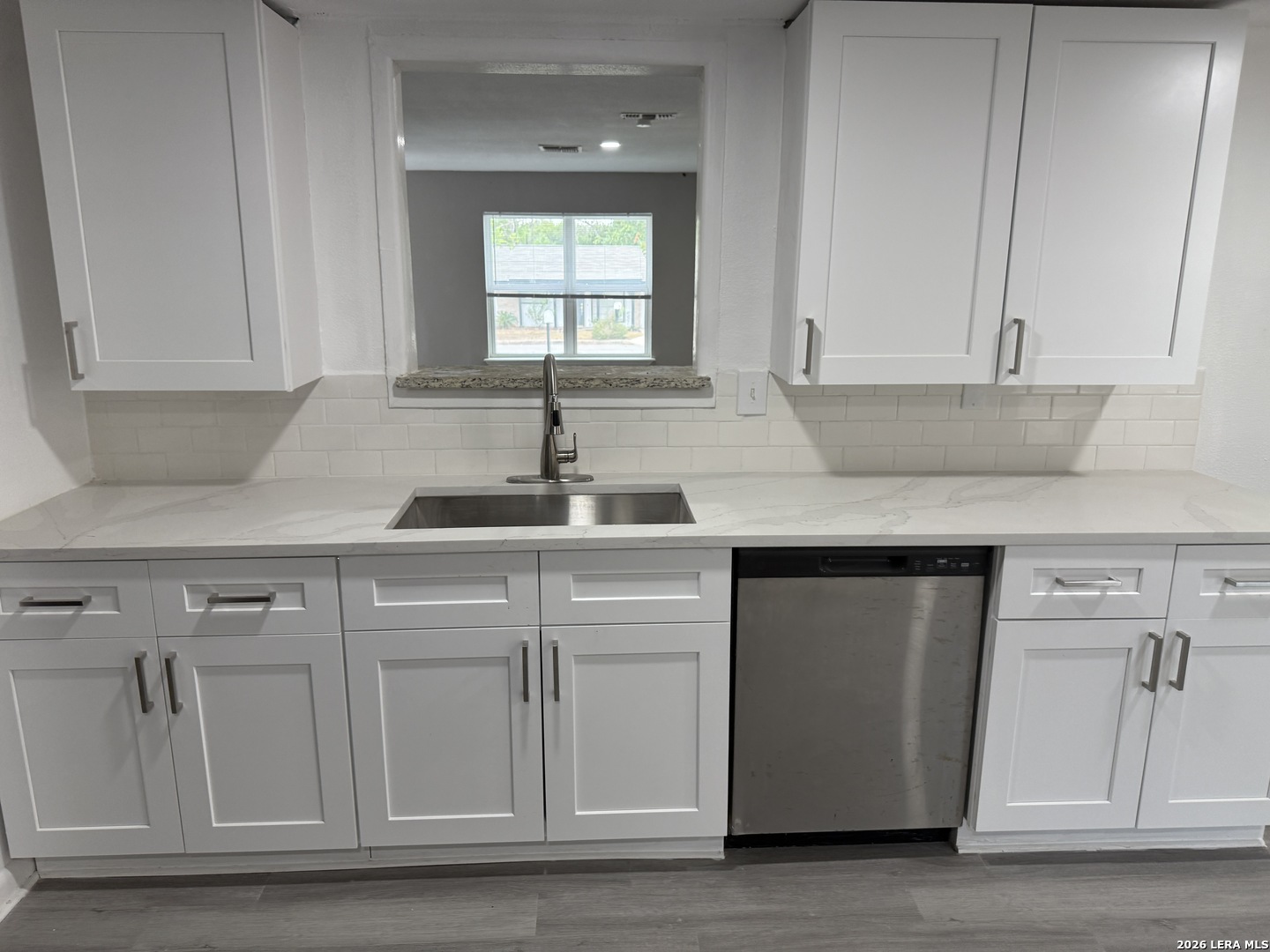 303 Avenue D Converse TX 78109
