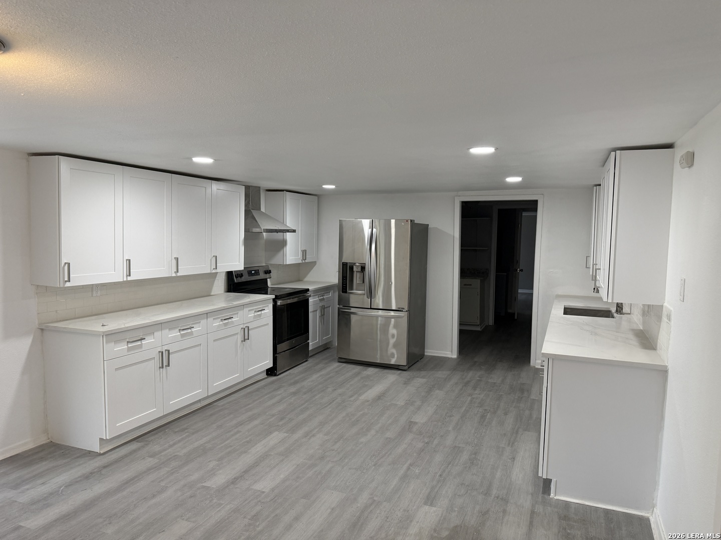 303 Avenue D Converse TX 78109