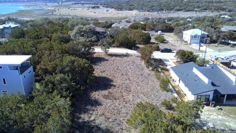 579 Airline Canyon Lake TX 78133