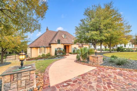 221 Lismore San Antonio TX 78260