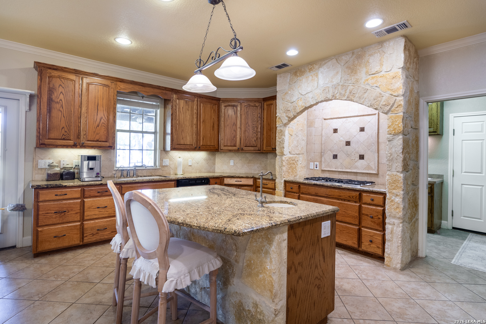 1071 Glenwood Bulverde TX 78163