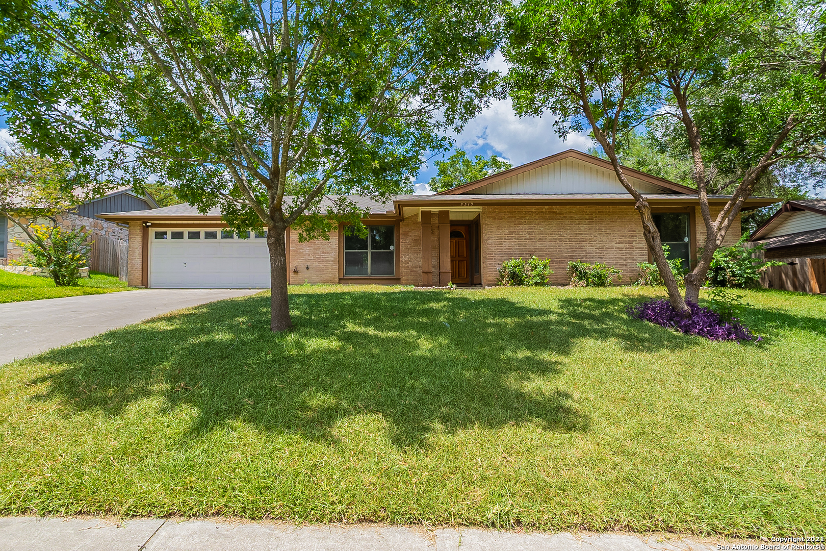 5319 El Medano Street San Antonio TX 78233
