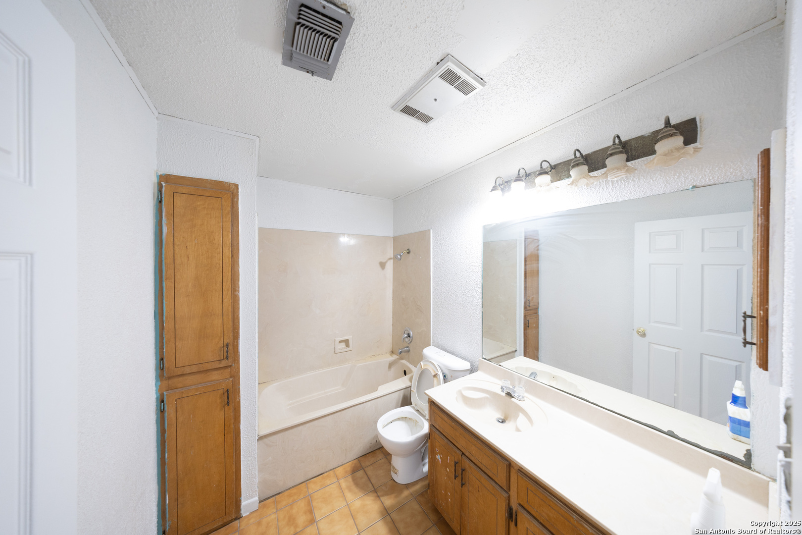 155 Englehart San Antonio TX 78264